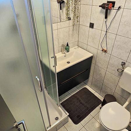 Apartments Mira Baška Eksteriør bilde