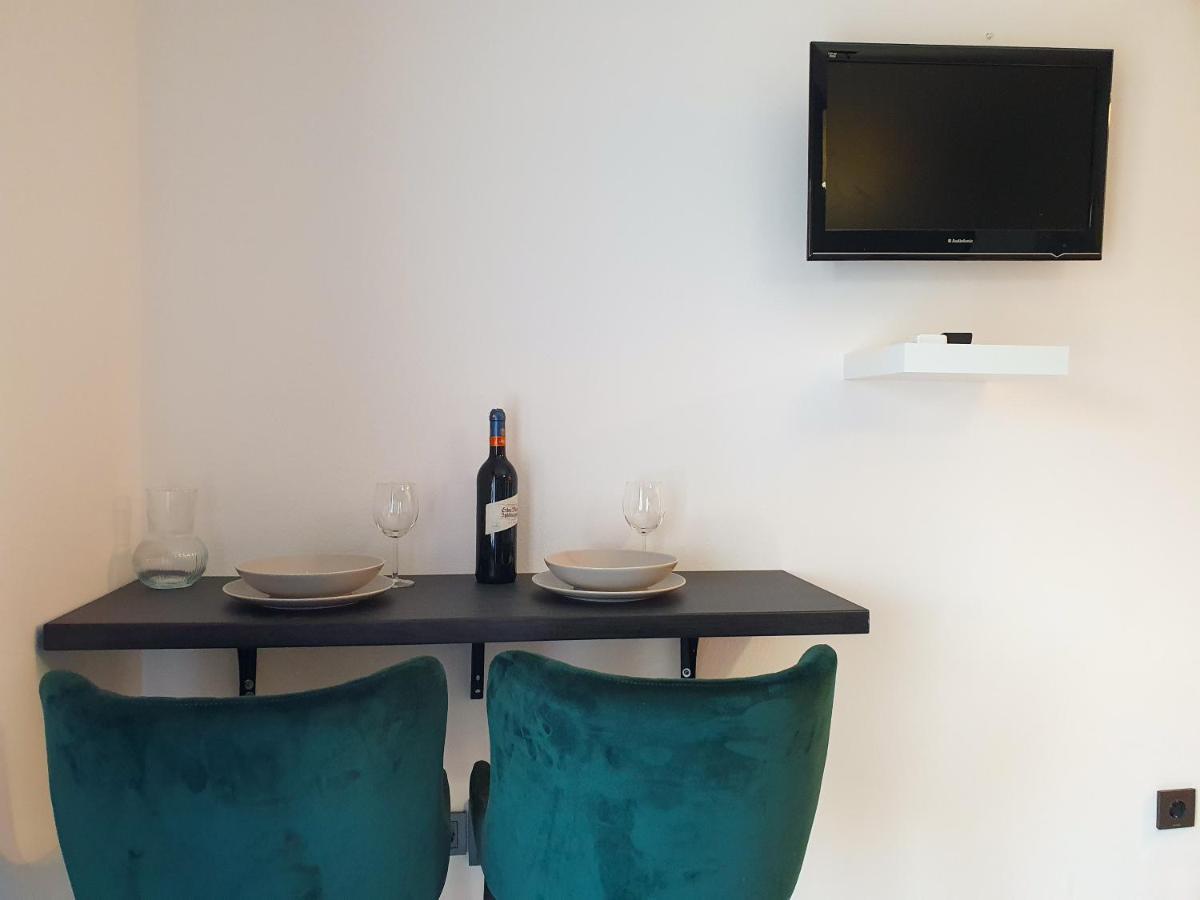 Apartments Mira Baška Eksteriør bilde