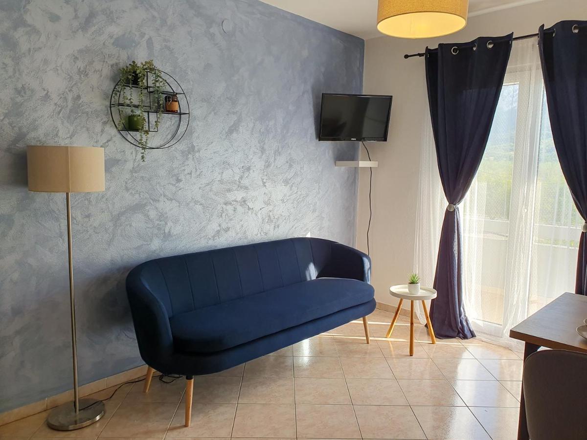 Apartments Mira Baška Eksteriør bilde